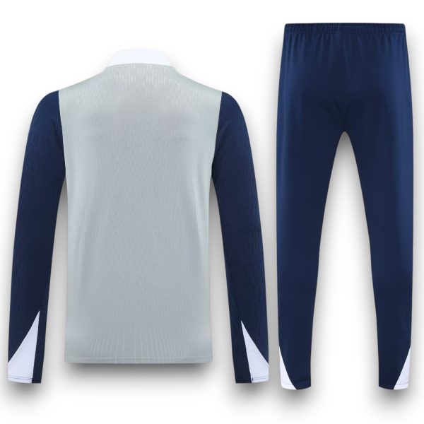 inter-25-26-grey-with-dark-blue-training-suit1-Photoroom.jpg Chándal Inter de Milán 2025-2026 Visitante – Entrenamiento 2