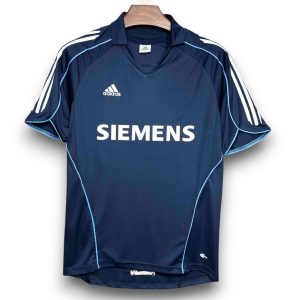 05-06-visitante-Photoroom.jpg Camiseta Real Madrid 2005-2006 Visitante