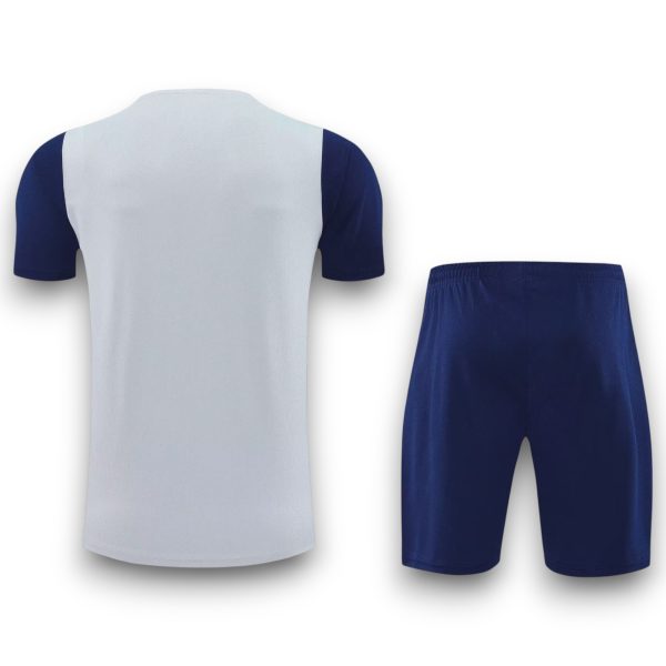 Conjunto Inter Milán 2025-2026 Gris – Entrenamiento