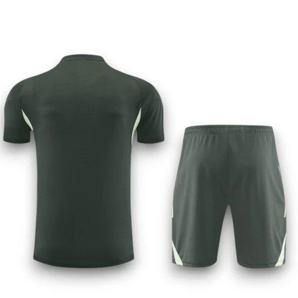 Conjunto Real Madrid 2025-2026 Alternativo – Entrenamiento