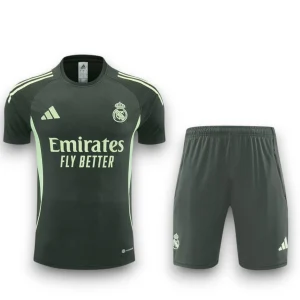 1b32bd9b-Photoroom.webp Conjunto Real Madrid 2025-2026 Alternativo – Entrenamiento