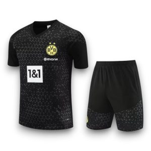 8dbda2fe-Photoroom.jpg Conjunto BVB 2023-2024 Visitante – Entrenamiento