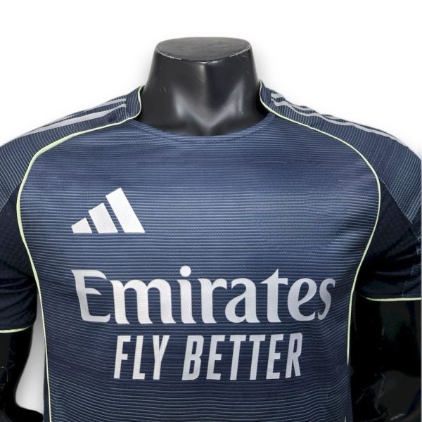 Camiseta Real Madrid 2025-2026 Visitante – Version Pro Player