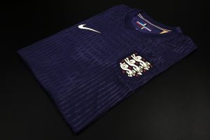 IMG_7571-scaled-1.jpg Camiseta Inglaterra 2024-2025 Visitante – Version Pro Player