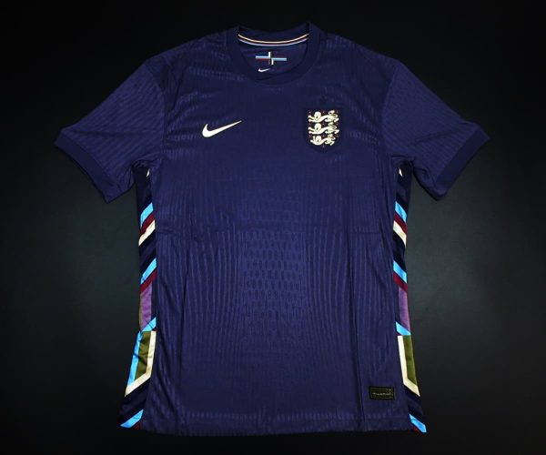 Camiseta Inglaterra 2024-2025 Visitante – Version Pro Player