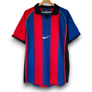 PhotoRoom_014_20231130_145302-Photoroom-Photoroom.webp Camiseta Barcelona 2001-2002 Local