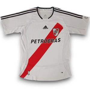 camiseta-river-06-07-local-Photoroom.jpg Camiseta River Plate 2006-2007 Local