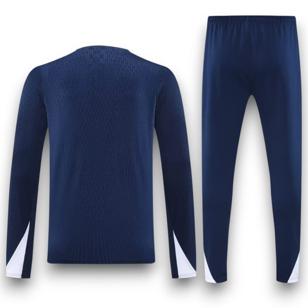 inter-25-26-dark-blue-with-white-training-suit1-Photoroom.jpg Chándal Inter de Milán 2025-2026 Visitante – Entrenamiento